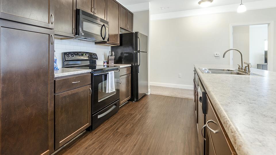 Rent Fountains at Mooresville 3201 in Mooresville, NC Landing