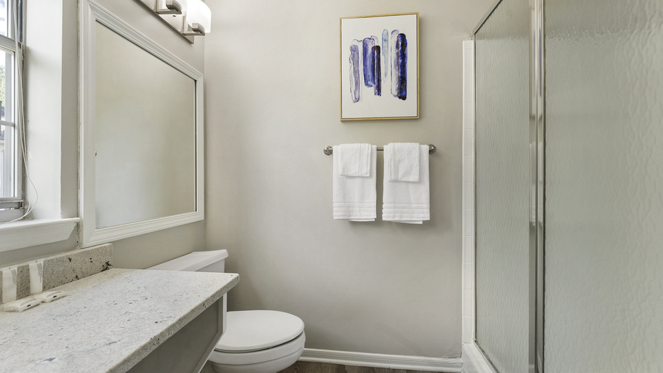 Rent Arbors River Oaks Apartment Homes 08106 in Memphis, TN Landing