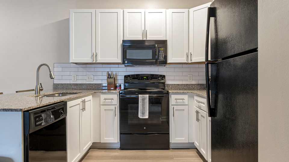 Rent Conrad at Concord Mills 8229301 in Charlotte, NC Landing