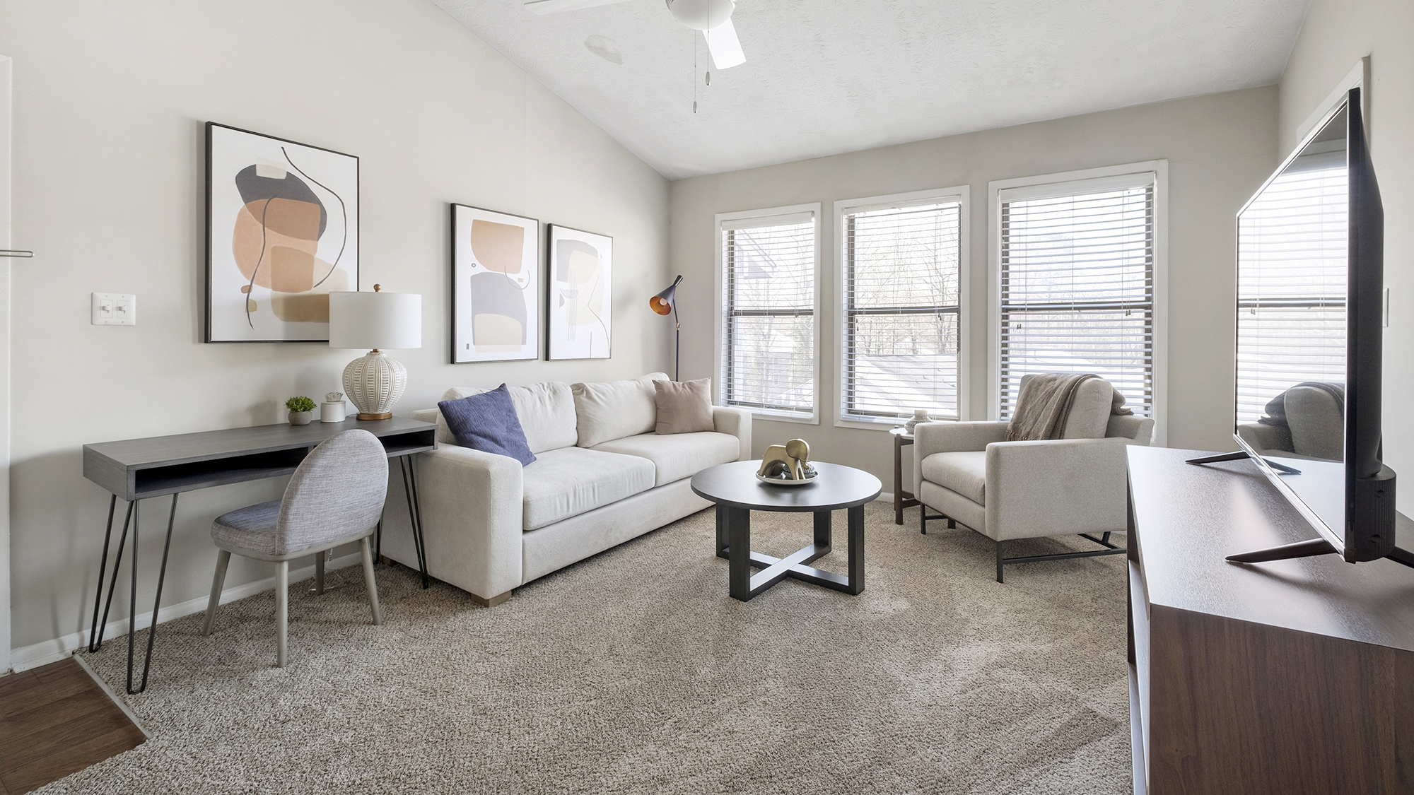 Rent The Everette at East Cobb 0336 in Marietta, GA Landing