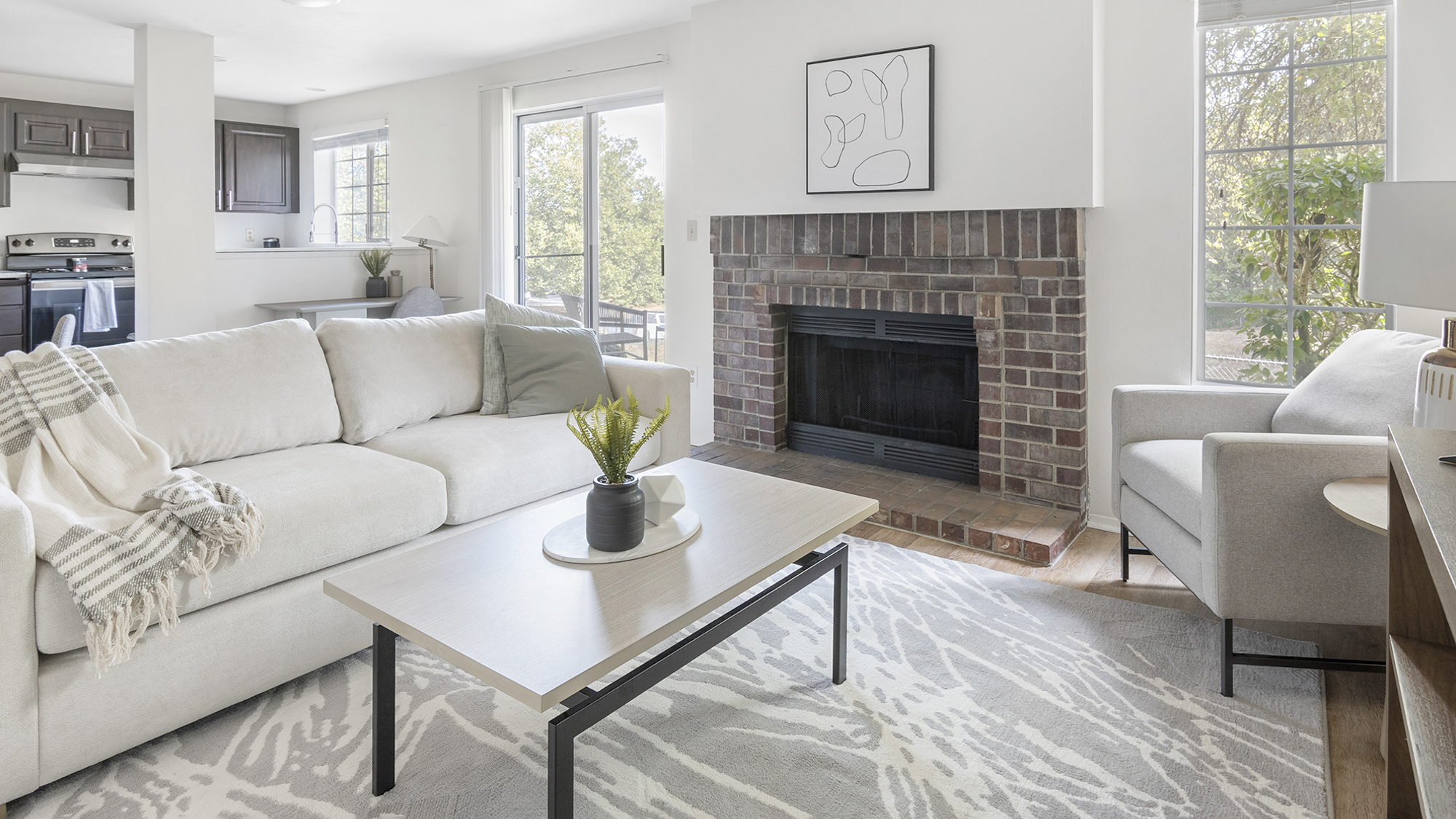 Rent Boulders at Puget Sound Apartments Q01 in WA Landing