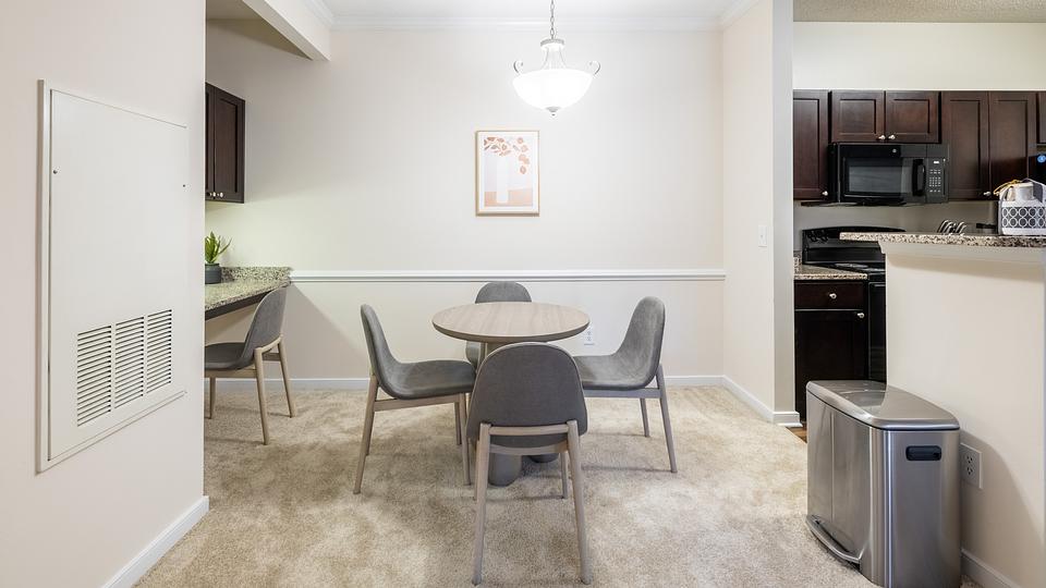 Rent Abberly Twin Hickory Apartment Homes 13_202 in Glen Allen, VA Landing