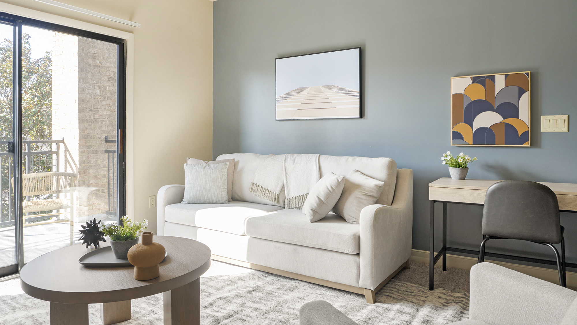 Rent McBee Station 33105 in Greenville, SC Landing