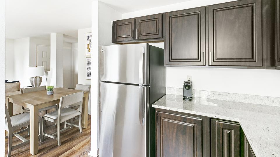 Rent Boulders at Puget Sound Apartments A10 in WA Landing