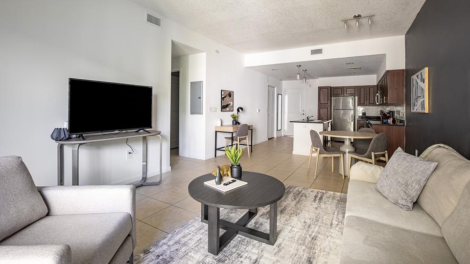 Rent Cameron Estates 11210 in West Palm Beach, FL Landing