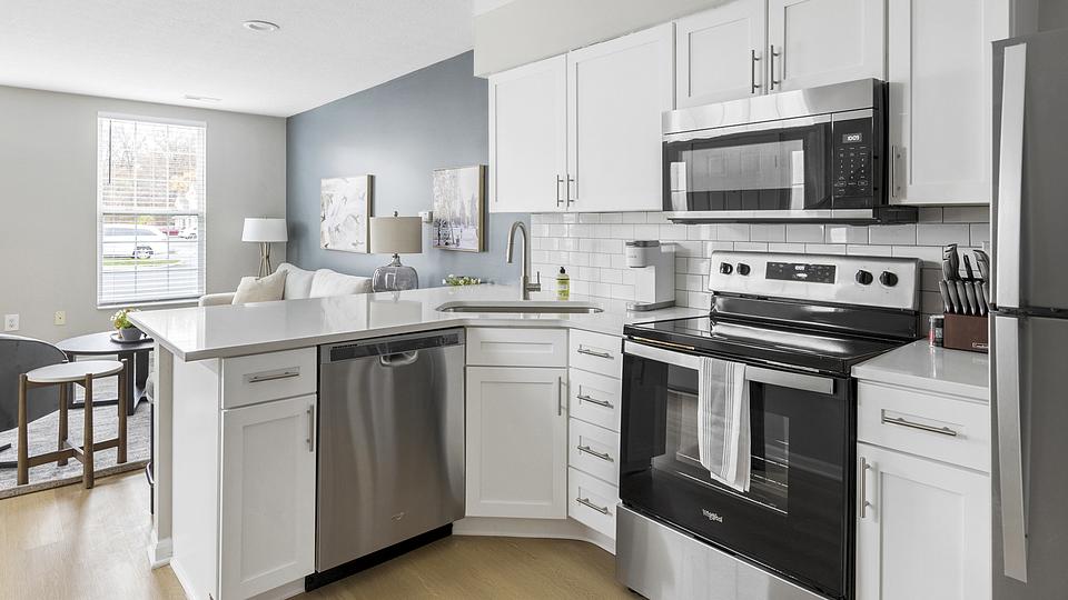 Rent LC New Albany 34346980 in New Albany, OH Landing