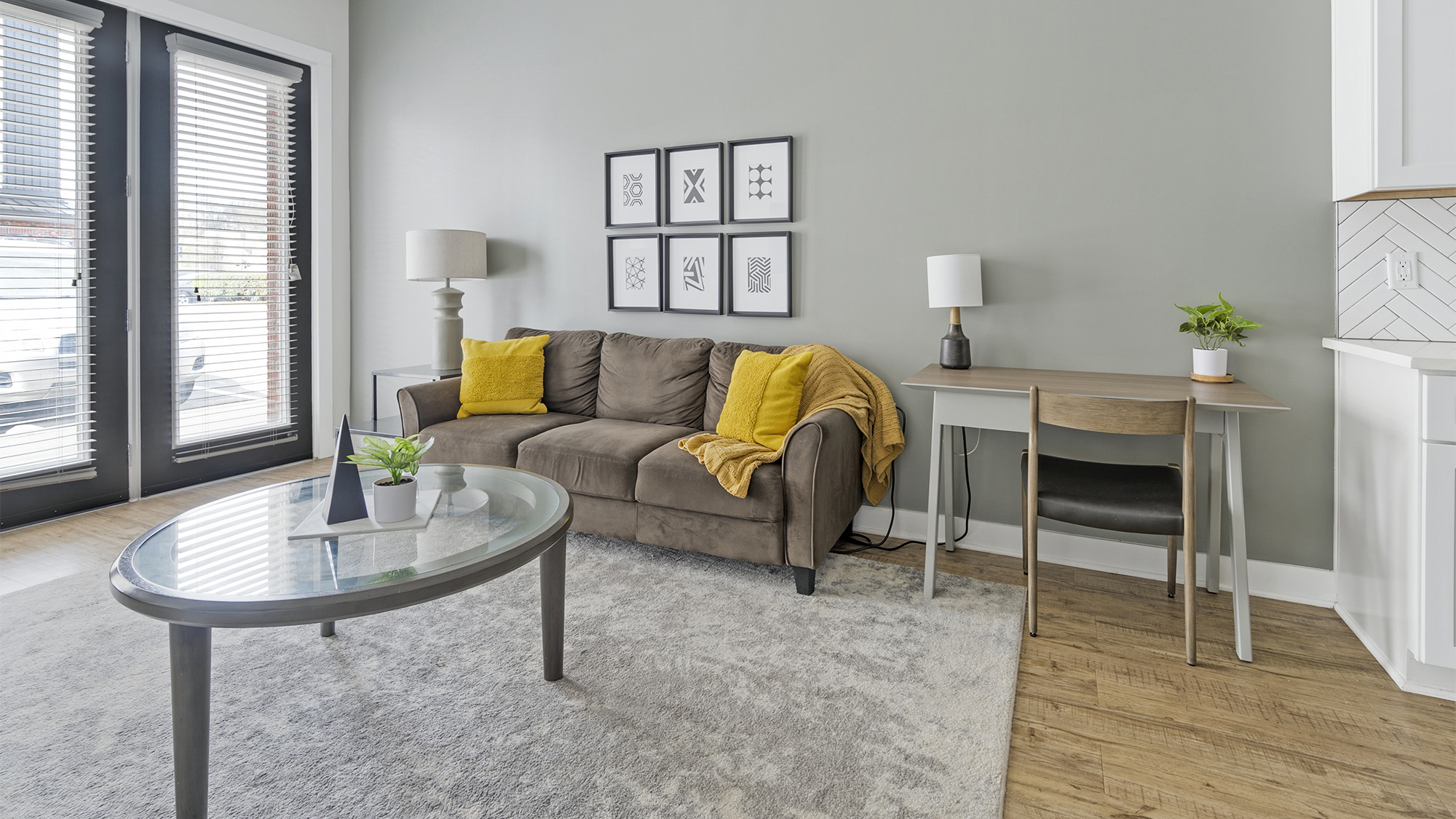 Rent Midwood Station 2103 in Charlotte, NC Landing