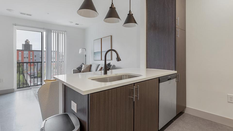 Rent Sphere 1330 in Richmond, VA Landing