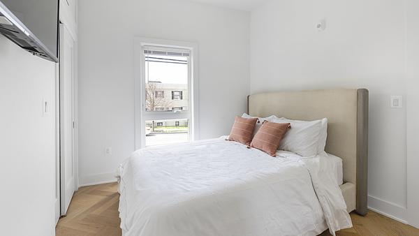 The Cardinal on 12th