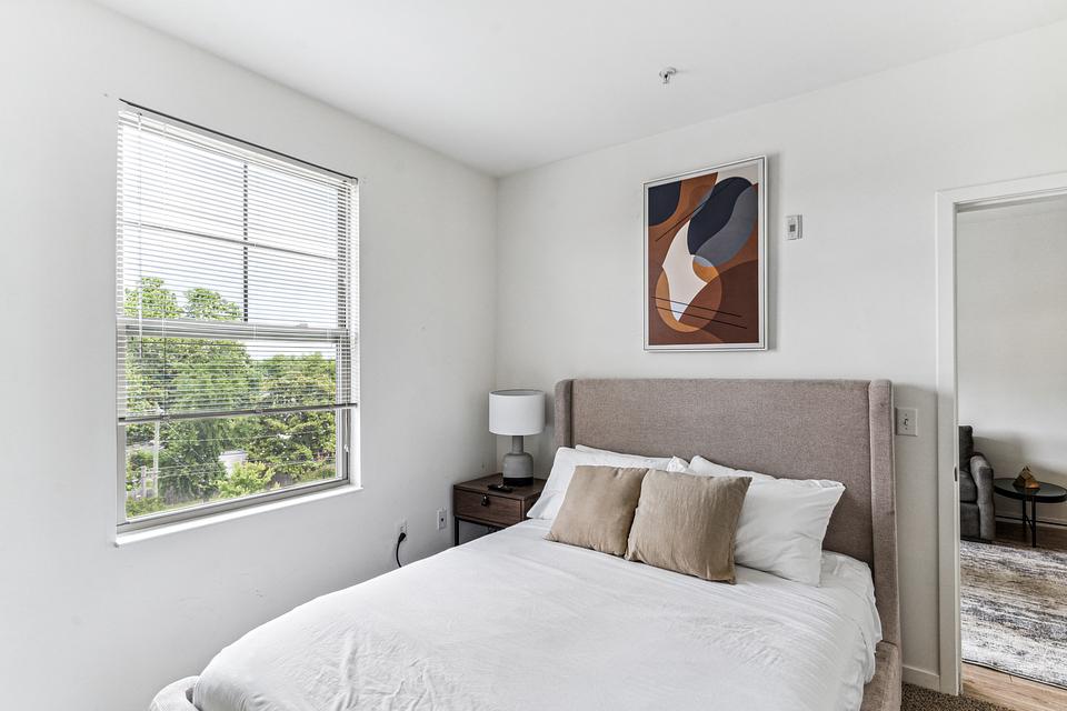 These photos are from another Landing in this building.