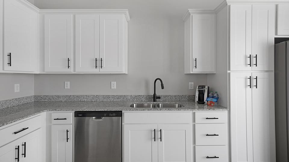 These photos are from another Landing in this building.