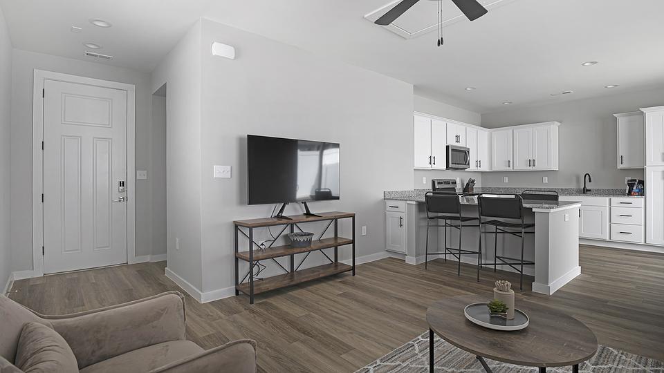 These photos are from another Landing in this building.