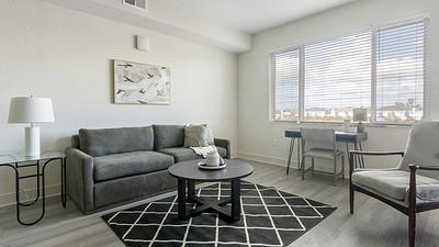 Gateway Commons 1-206