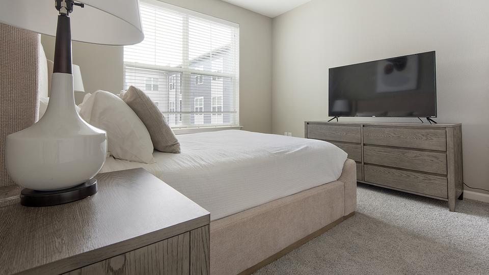 These photos are from another Landing in this building.