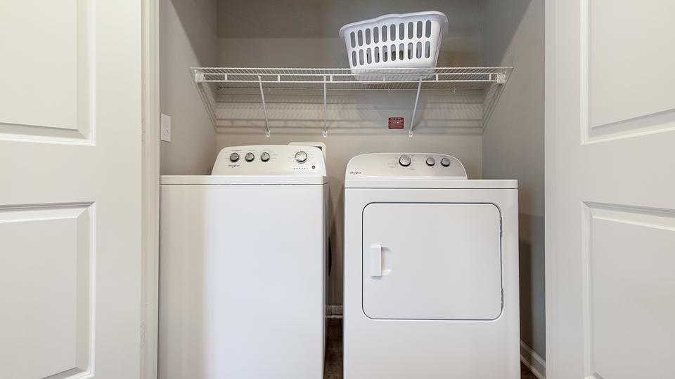 These photos are from another Landing in this building.