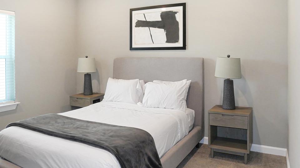 These photos are from another Landing in this building.