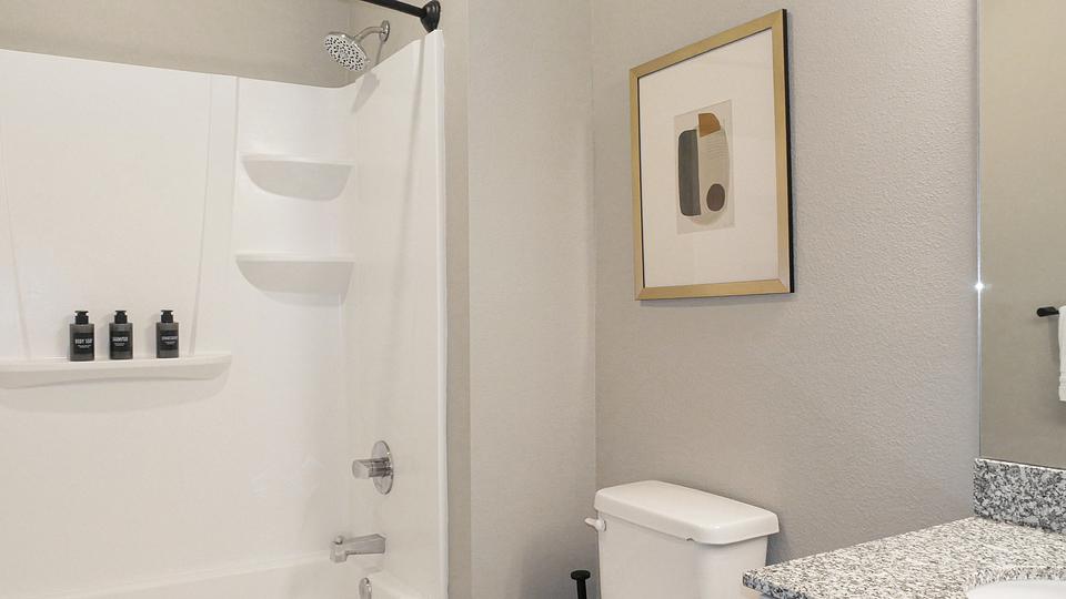 These photos are from another Landing in this building.