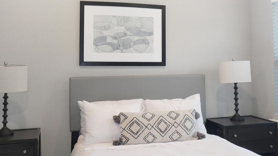 These photos are from another Landing in this building.