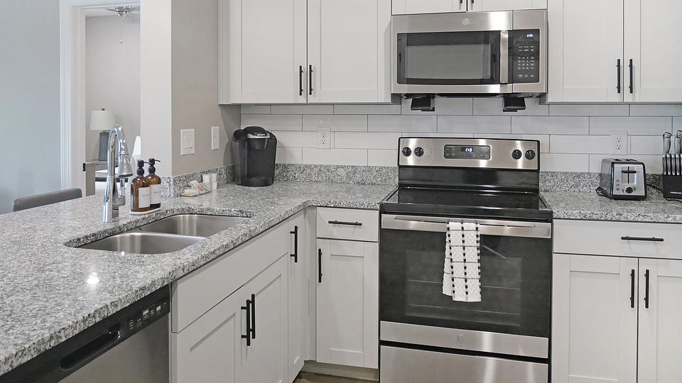 These photos are from another Landing in this building.