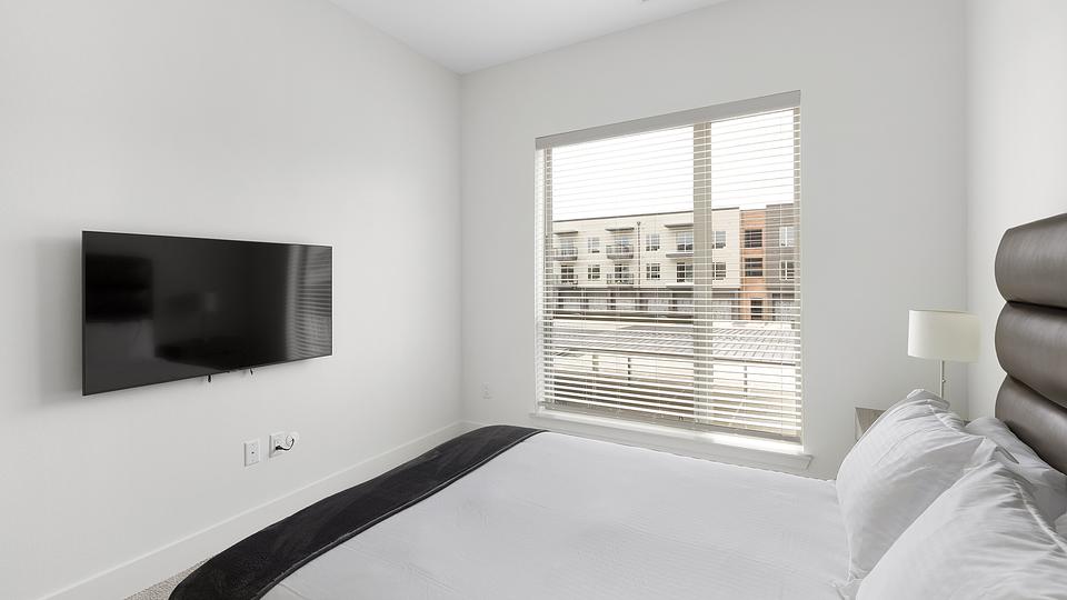 These photos are from another Landing in this building.