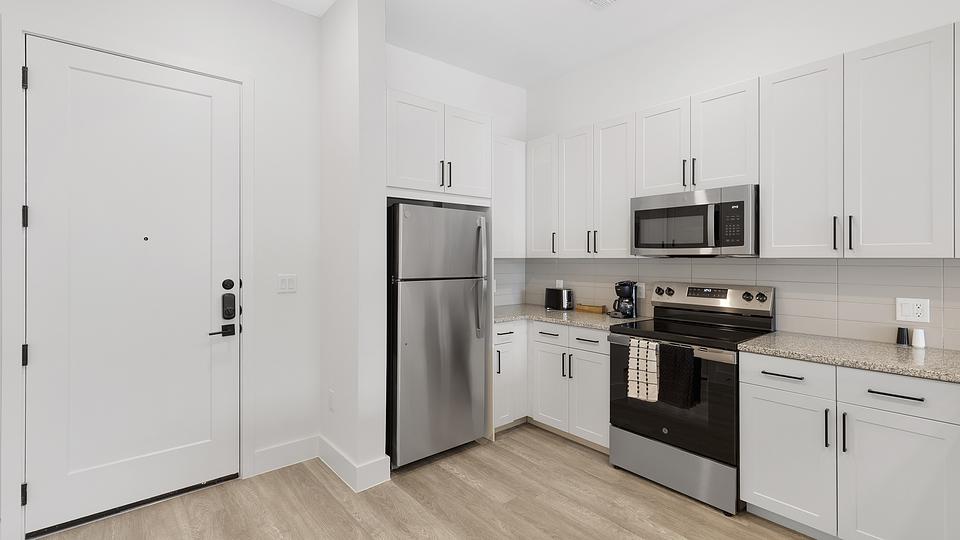 These photos are from another Landing in this building.