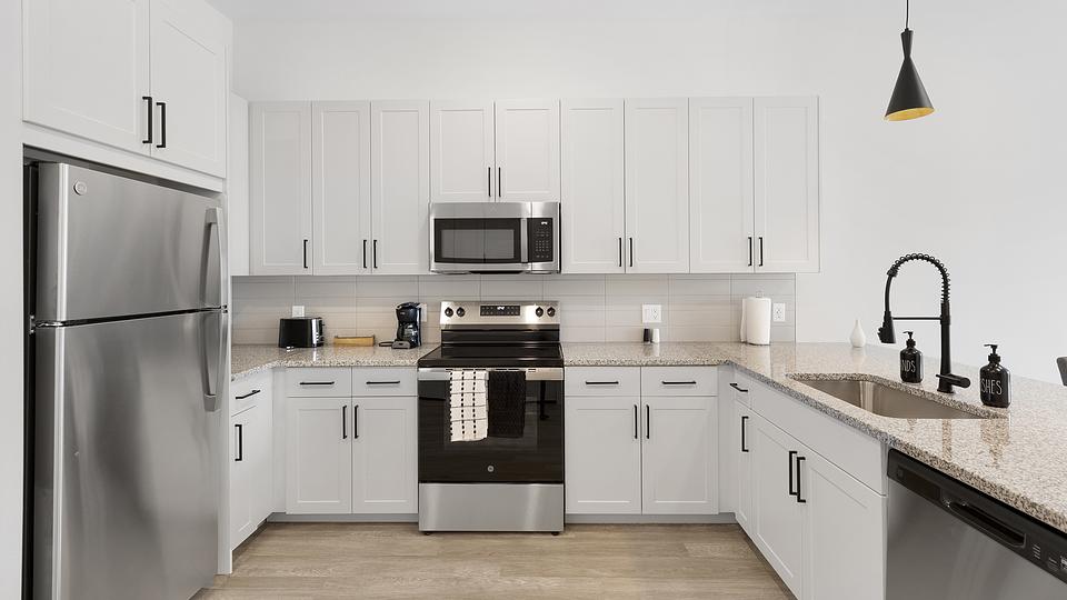 These photos are from another Landing in this building.