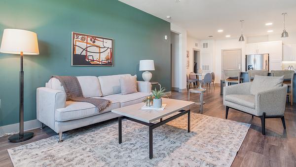 The Henry Luxury Apartments