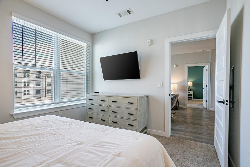 These photos are from another Landing in this building.