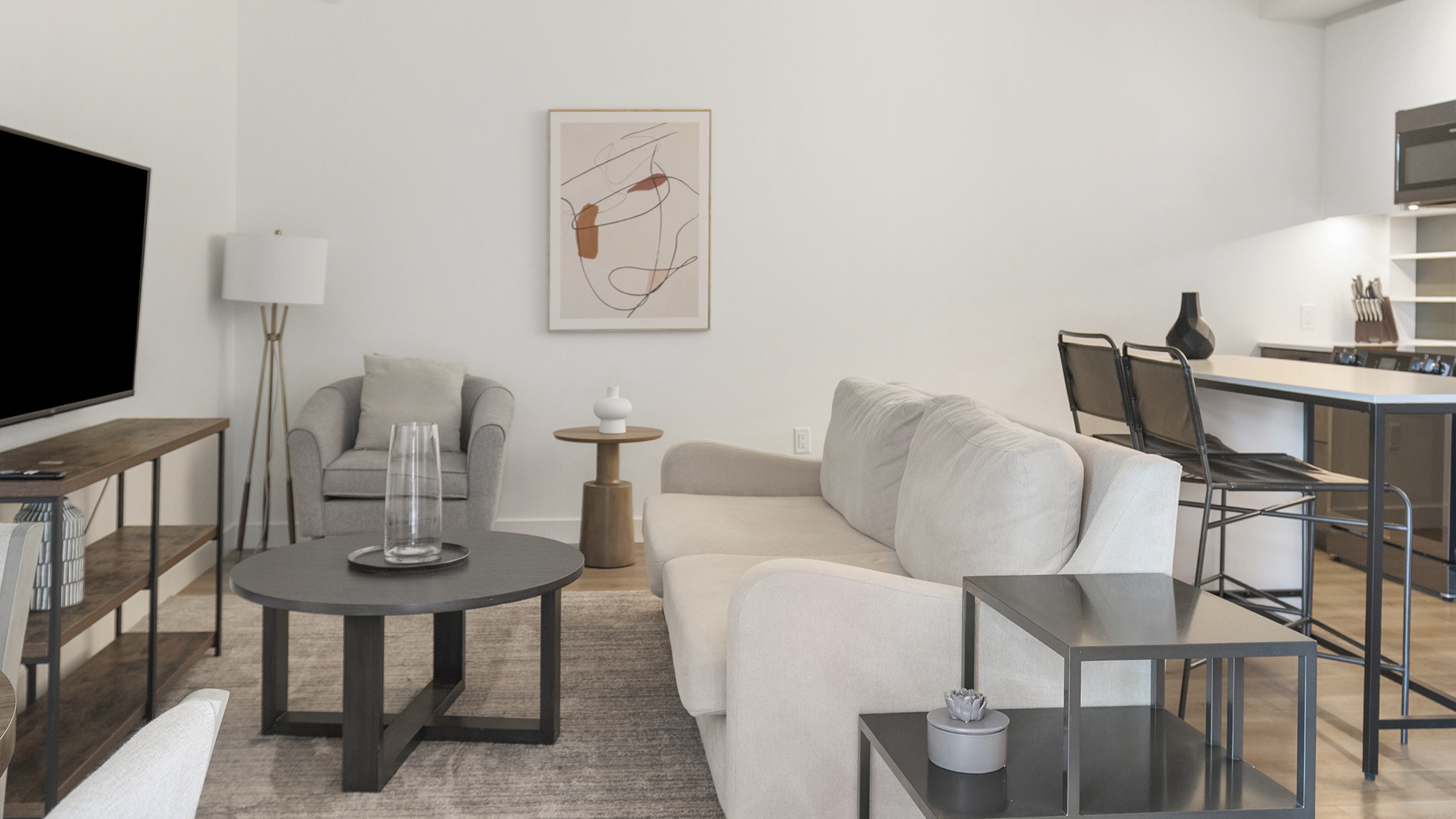 Stay at Poplar House 342 in Washington, DC | Landing