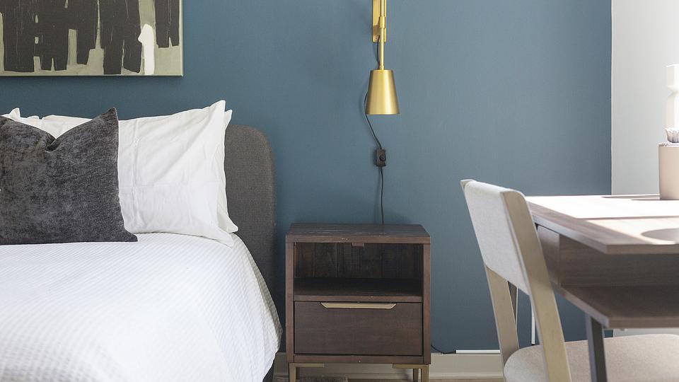 These photos are from another Landing in this building.