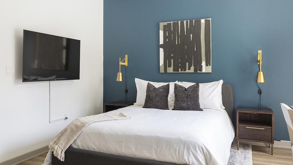 These photos are from another Landing in this building.