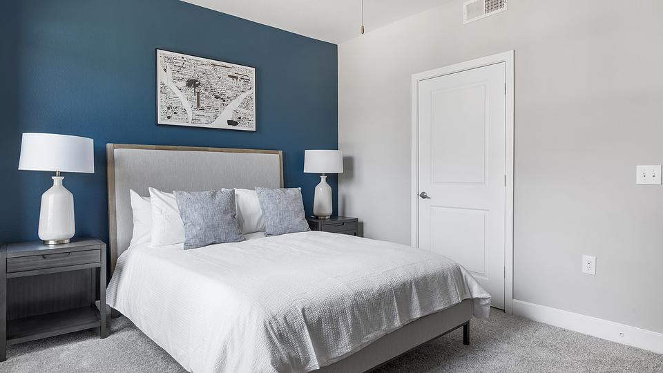 These photos are from another Landing in this building.