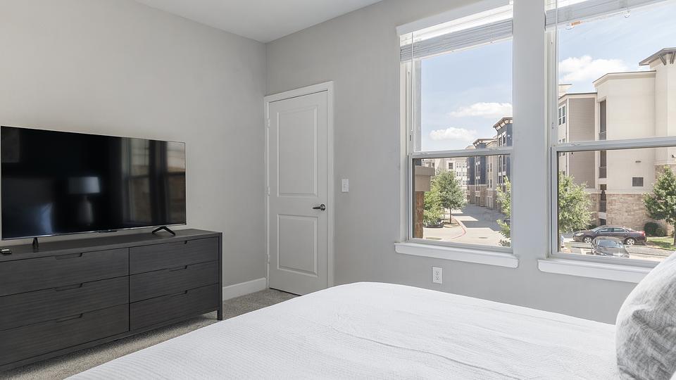 These photos are from another Landing in this building.