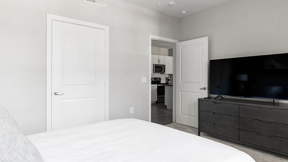 These photos are from another Landing in this building.