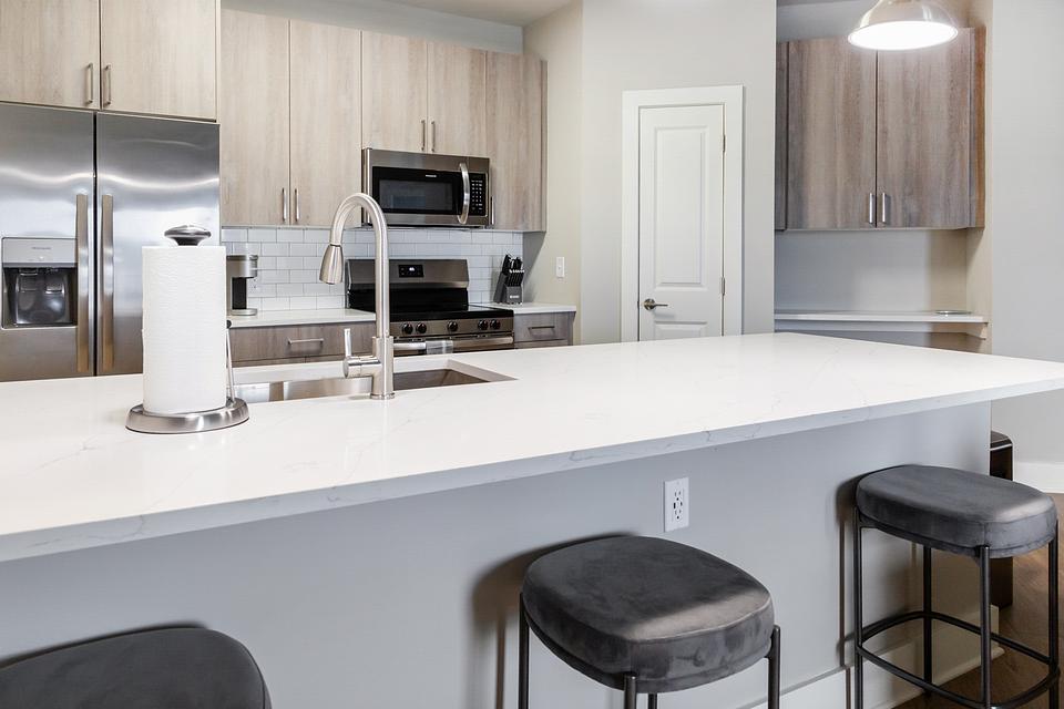 These photos are from another Landing in this building.