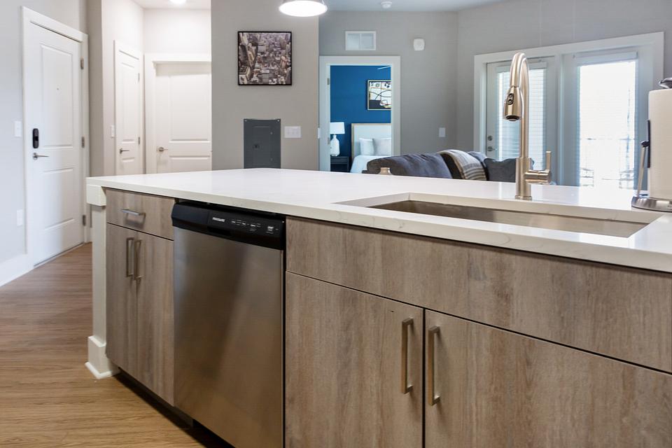 These photos are from another Landing in this building.