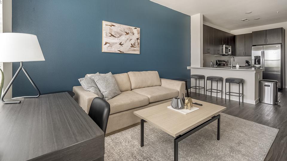 These photos are from another Landing in this building.