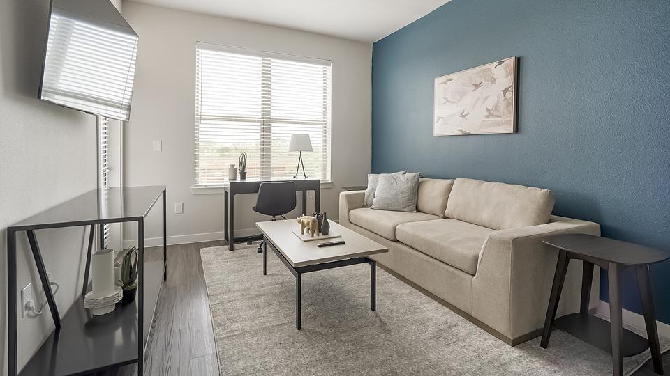 These photos are from another Landing in this building.