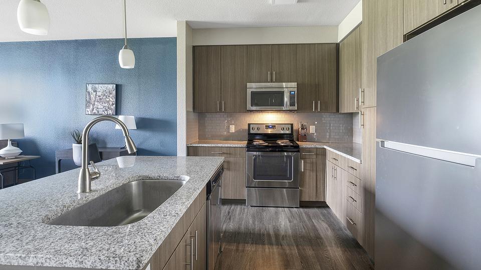 These photos are from another Landing in this building.