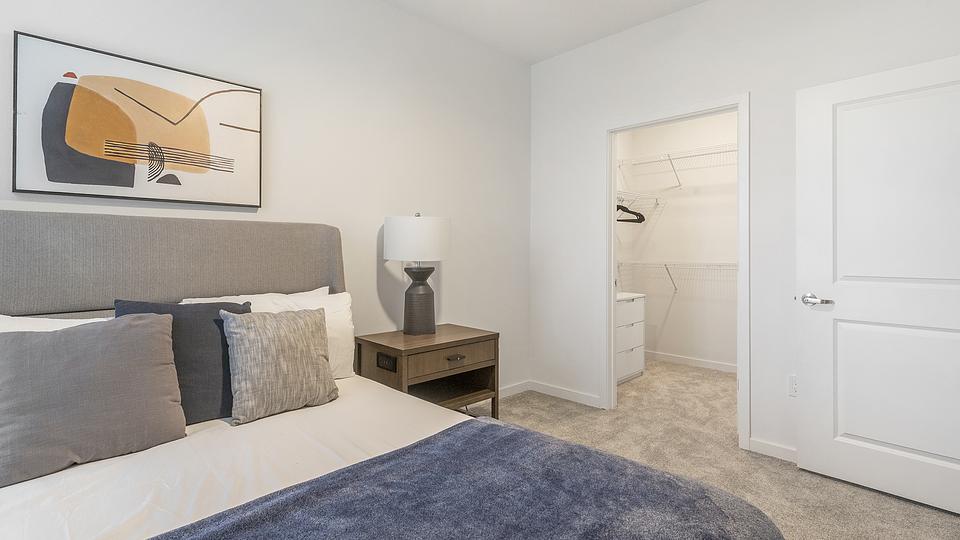 These photos are from another Landing in this building.