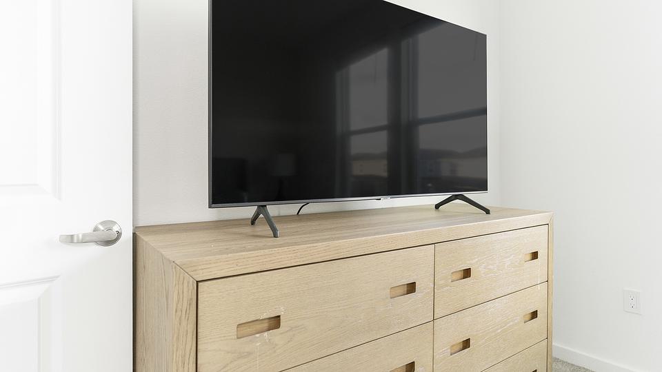 These photos are from another Landing in this building.