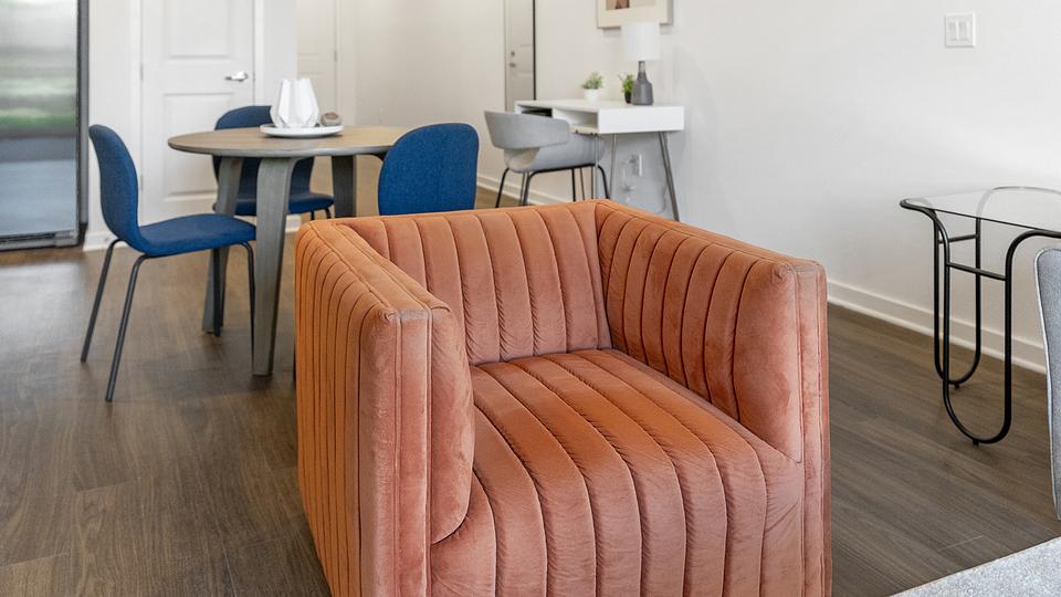 These photos are from another Landing in this building.