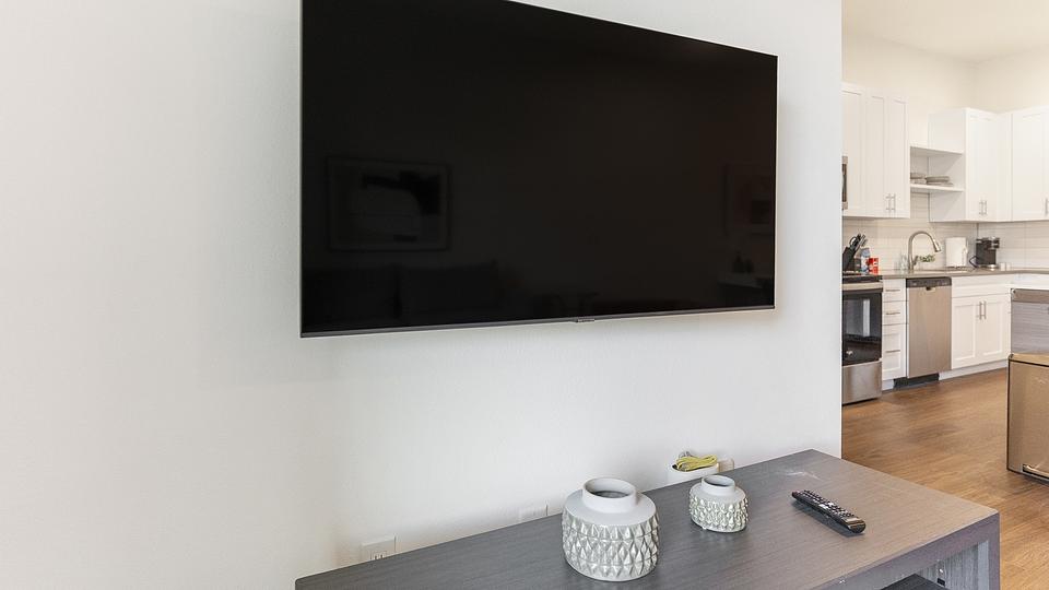 These photos are from another Landing in this building.