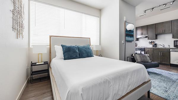 Cortland Alameda Station