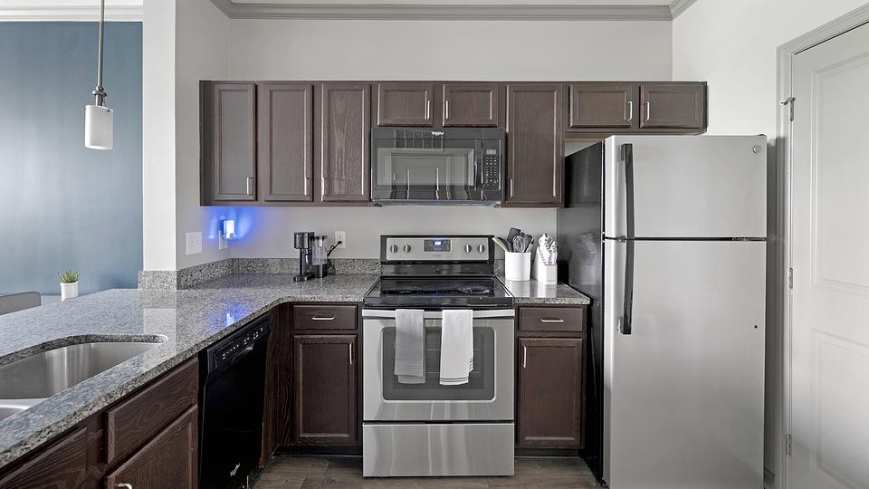 These photos are from another Landing in this building.