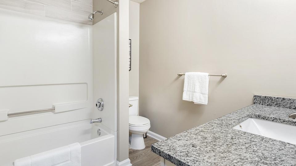 These photos are from another Landing in this building.