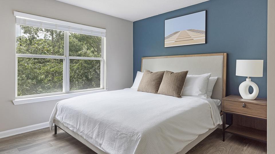 These photos are from another Landing in this building.