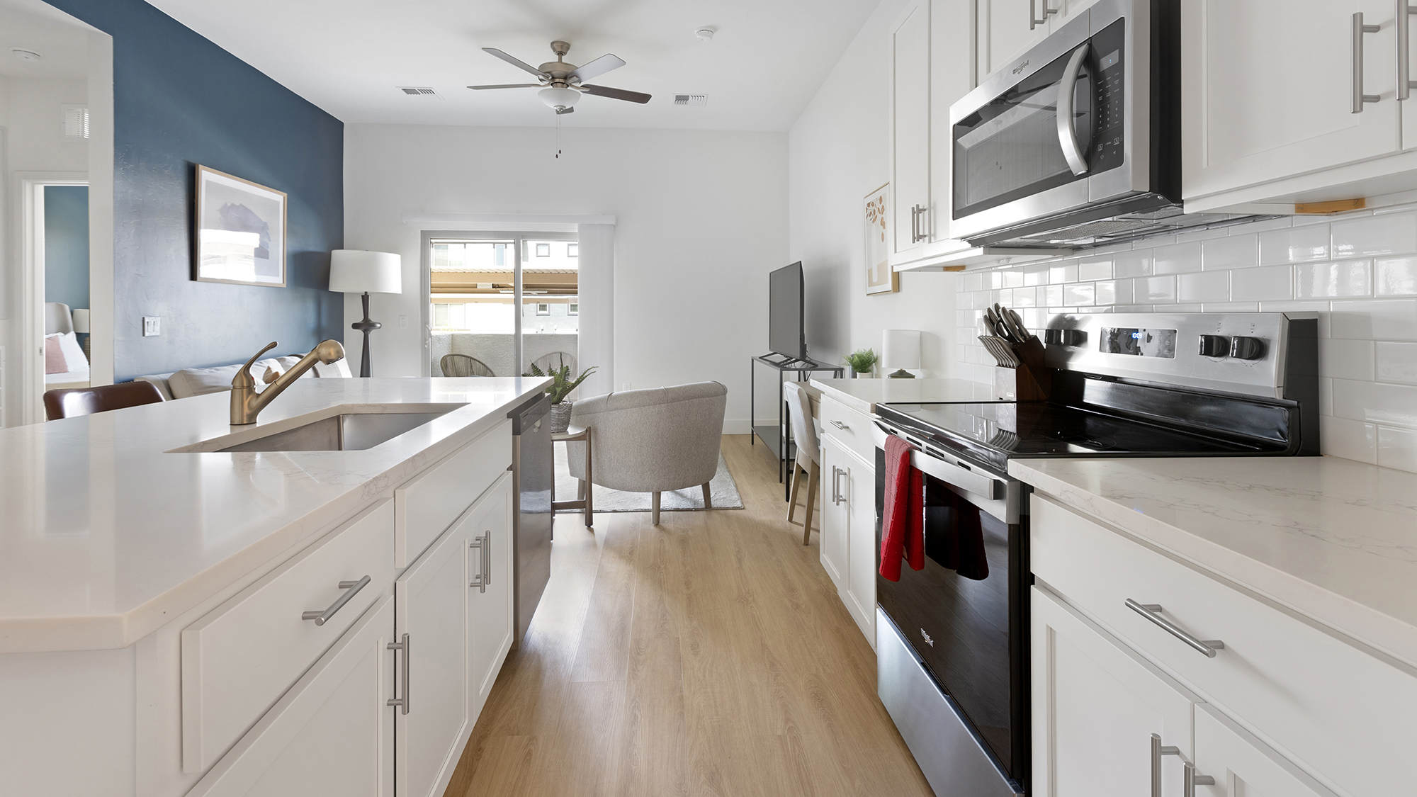 Stay at Aerie La Cholla 13101 in Tucson, AZ | Landing