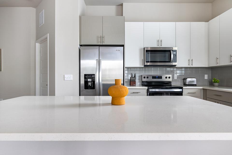 These photos are from another Landing in this building.