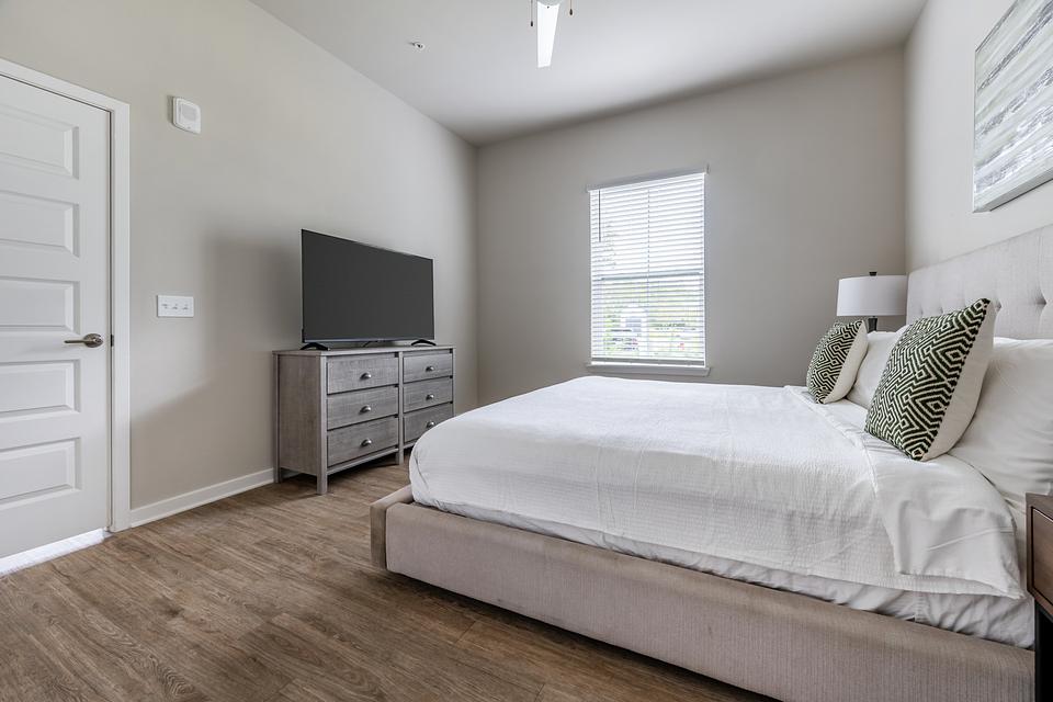 These photos are from another Landing in this building.